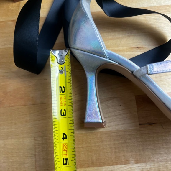 BP Silver Holographic Square Toe Bow‎ Heels Ribbon Ankle Strap Sandals Size 7.5 - Picture 10 of 10